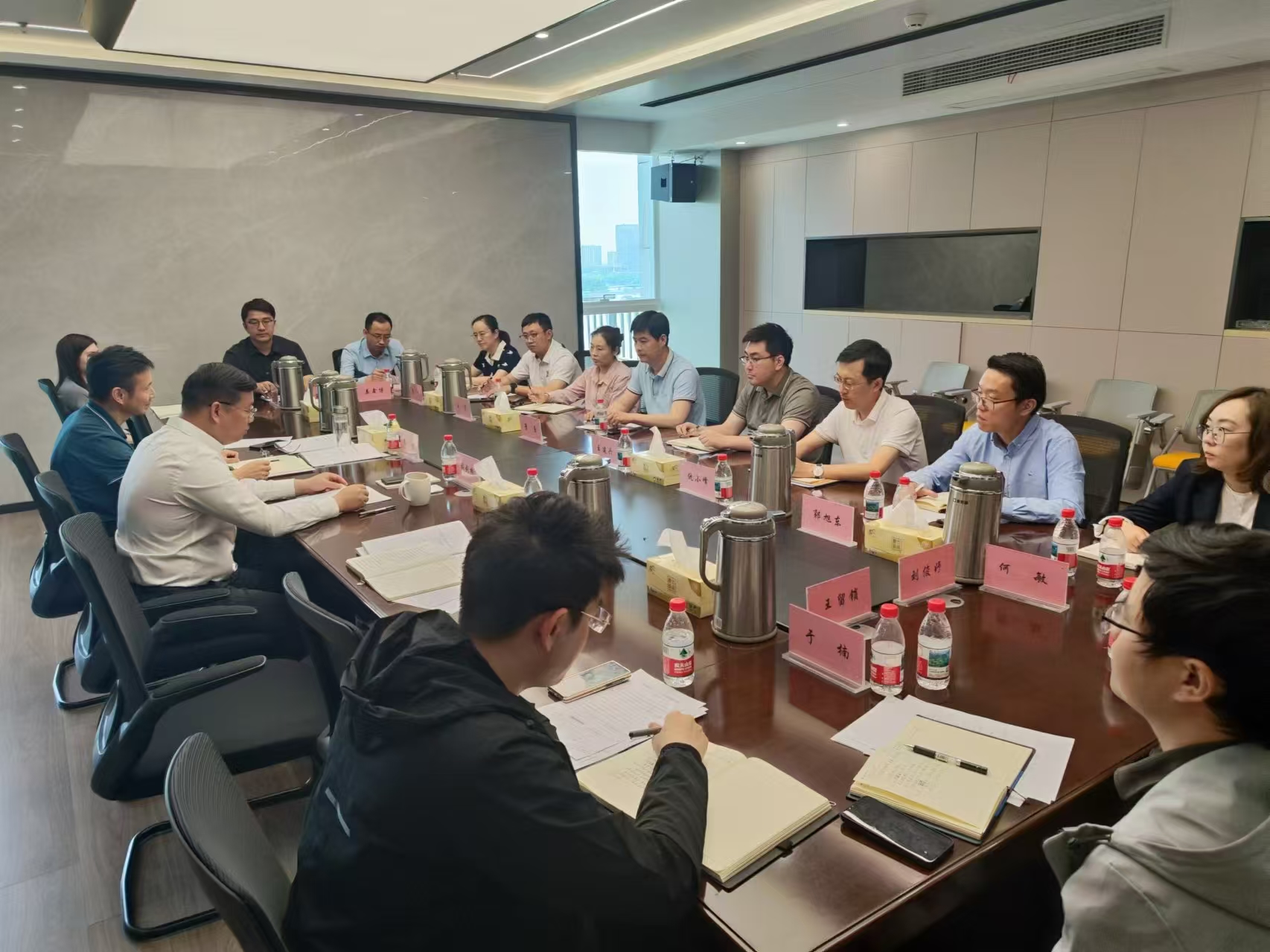 青春砺作风 实干显作为 —PA官方网站召开“强作风·比...